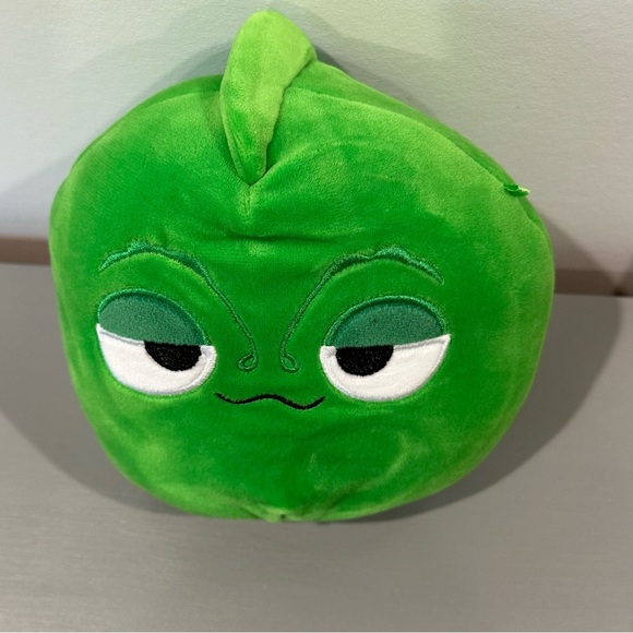 Squishmallows Disney Tangled Pascal Stuffed Animal - Picture 2 of 4